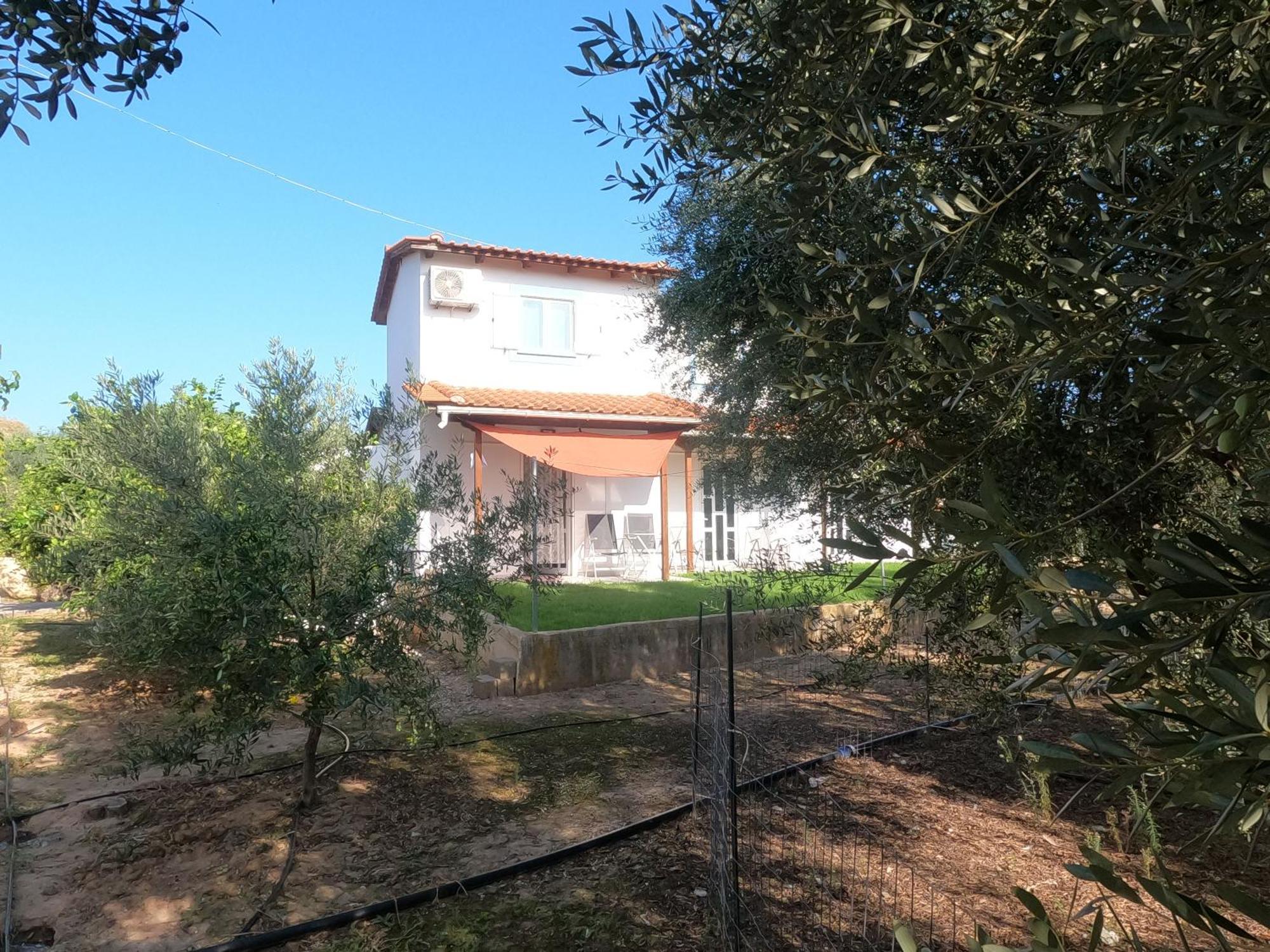 Spiti Ostria Villa Aígion Ngoại thất bức ảnh