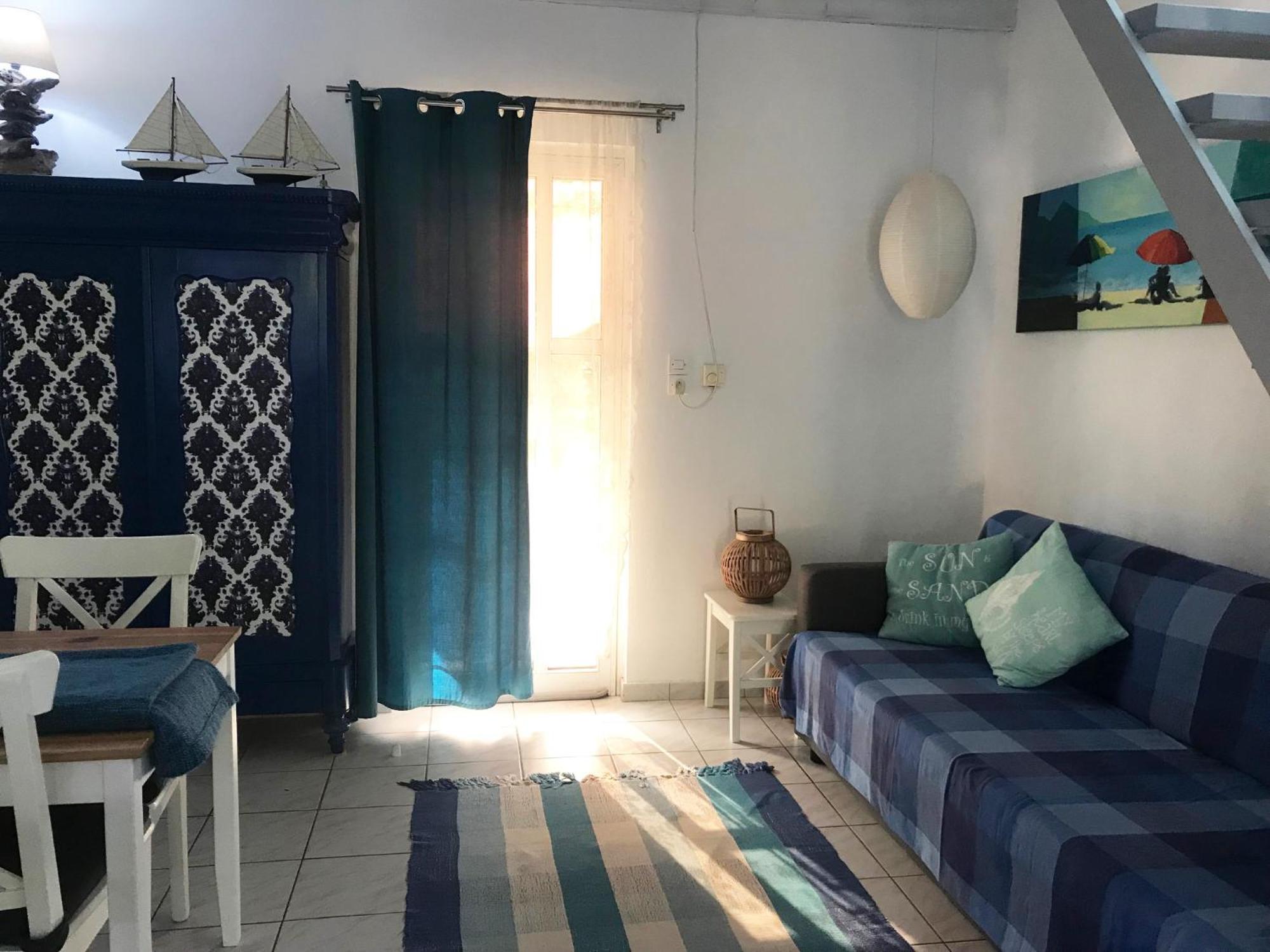 Spiti Ostria Villa Aígion Ngoại thất bức ảnh